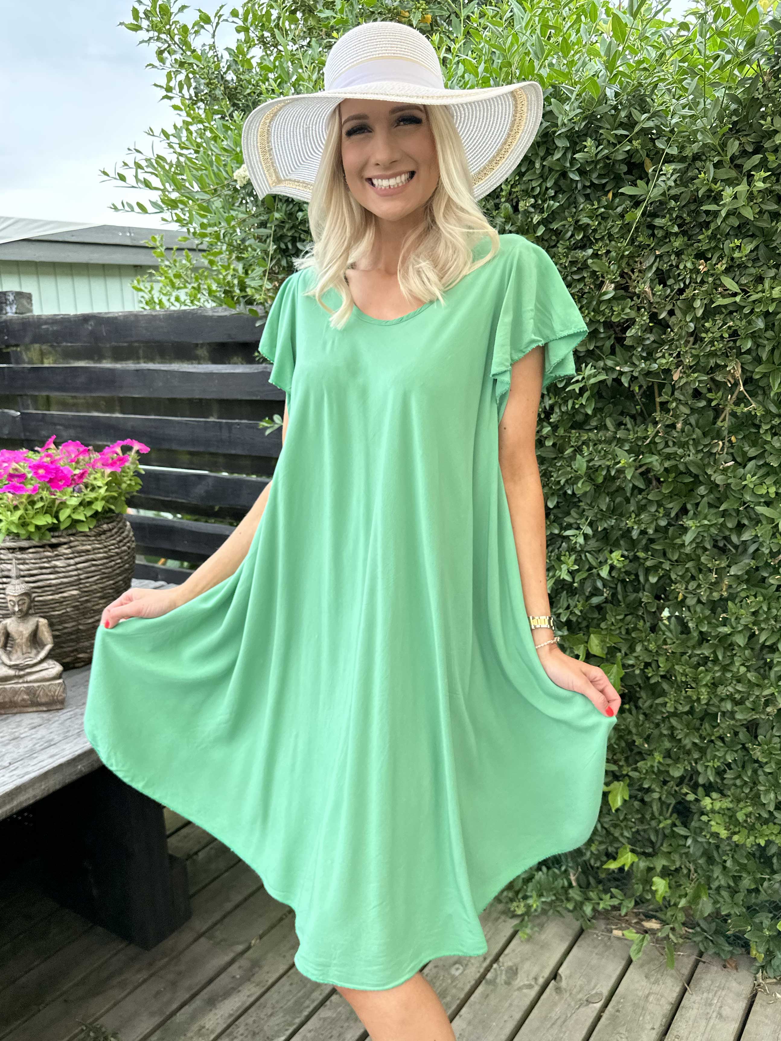 Davina - Simpel kjole i viskose med t-shirt ærmer